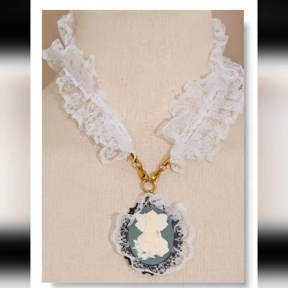 Victorian Angel Cameo Lace Necklace • Gold Plated •  NWOT - Picture 8 of 10